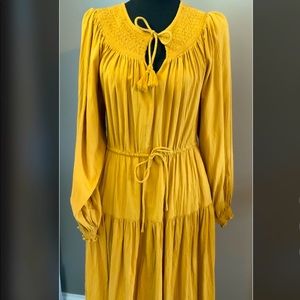 Old Navy Bohemian MIDI Dress in Yellow Size S